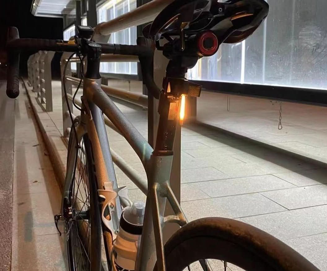 Light Drop™ | LED-Fietsachterlicht - ShadeFlair
